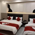 Hotel The C G Villa Just A Minute Away From New Delhi Railway Station And Connaught Place