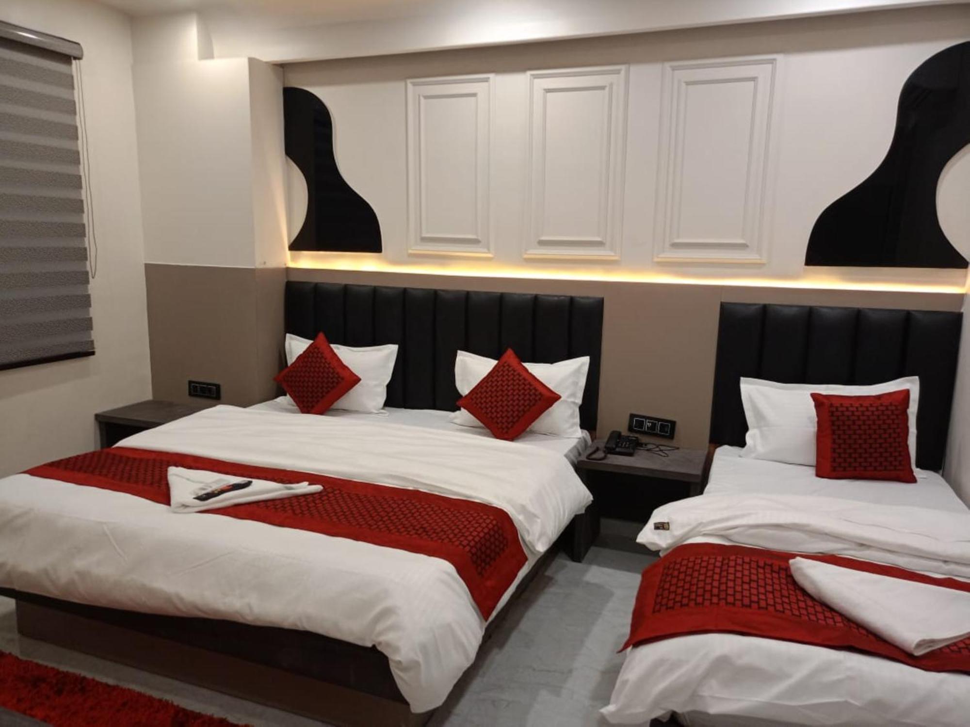 Hotel The C G Just A Minute Away From Railway Station And Connaught Place