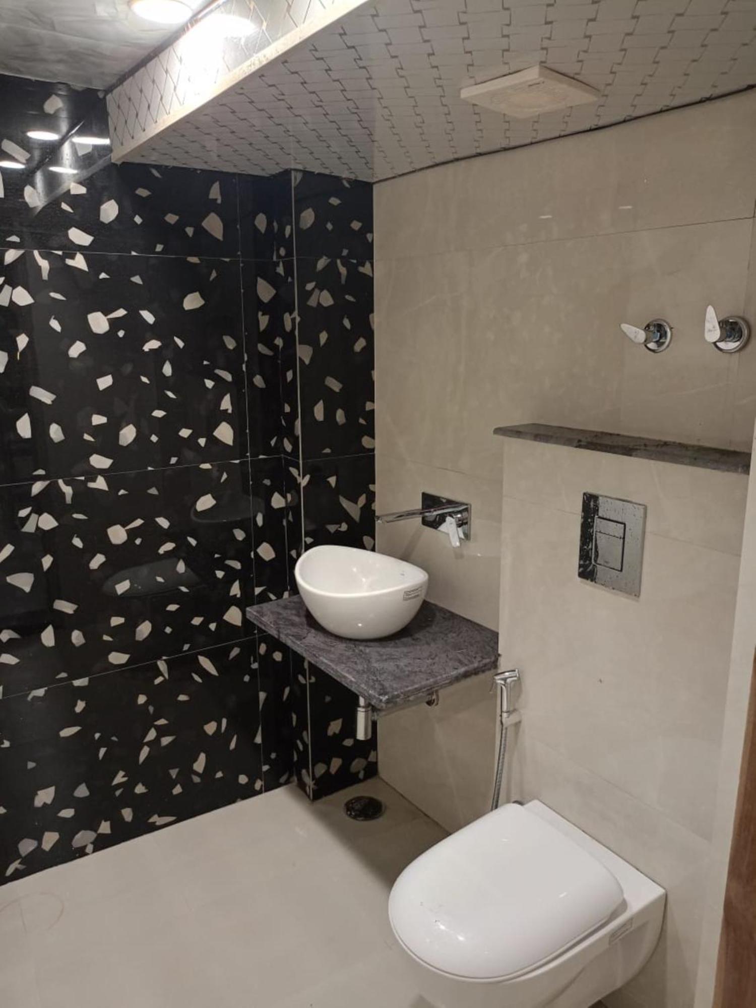 The C G Just A Minute Away From Railway Station And Connaught Place Hotel New Delhi