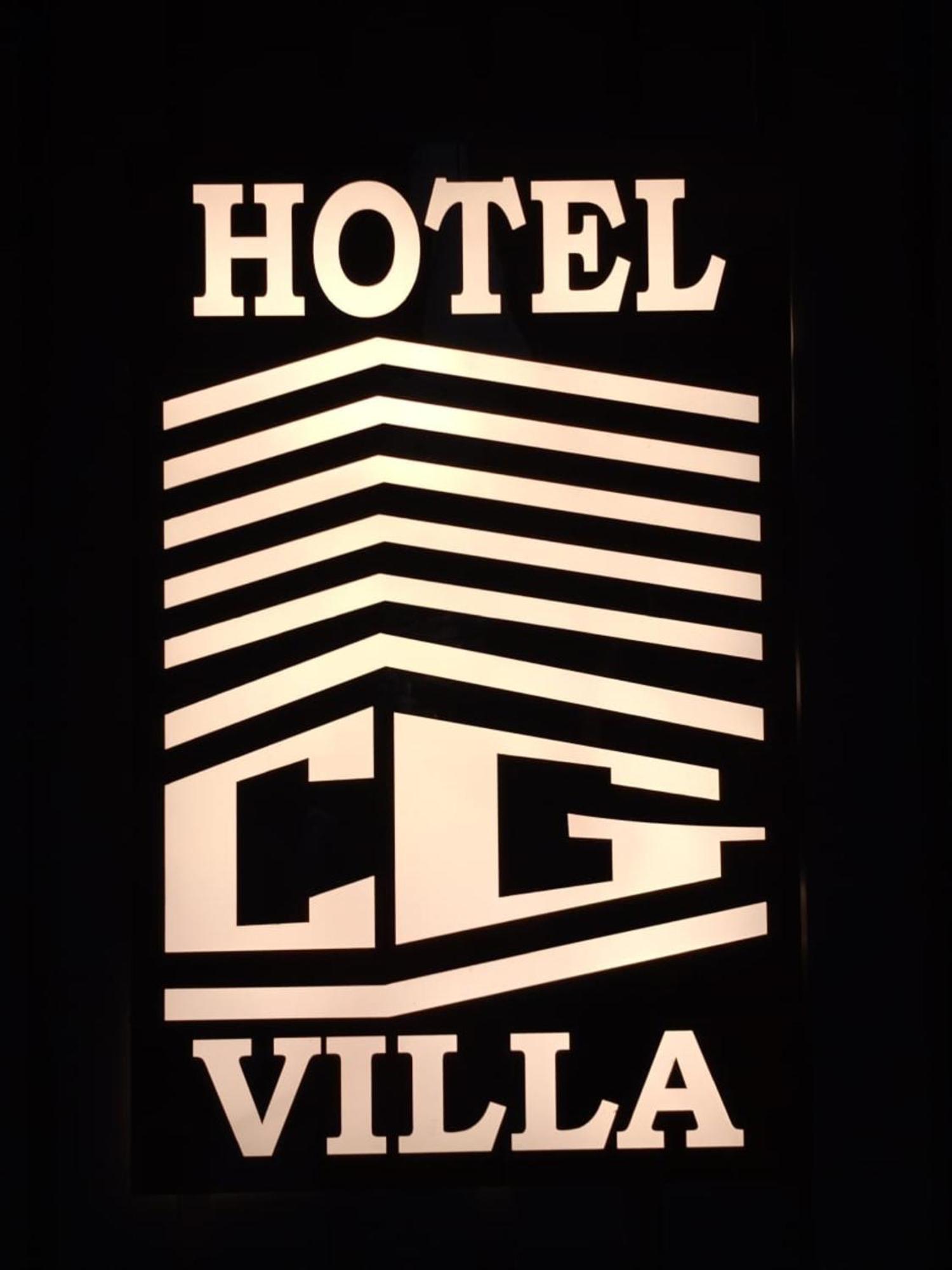 The C G Just A Minute Away From Railway Station And Connaught Place Hotel 3*