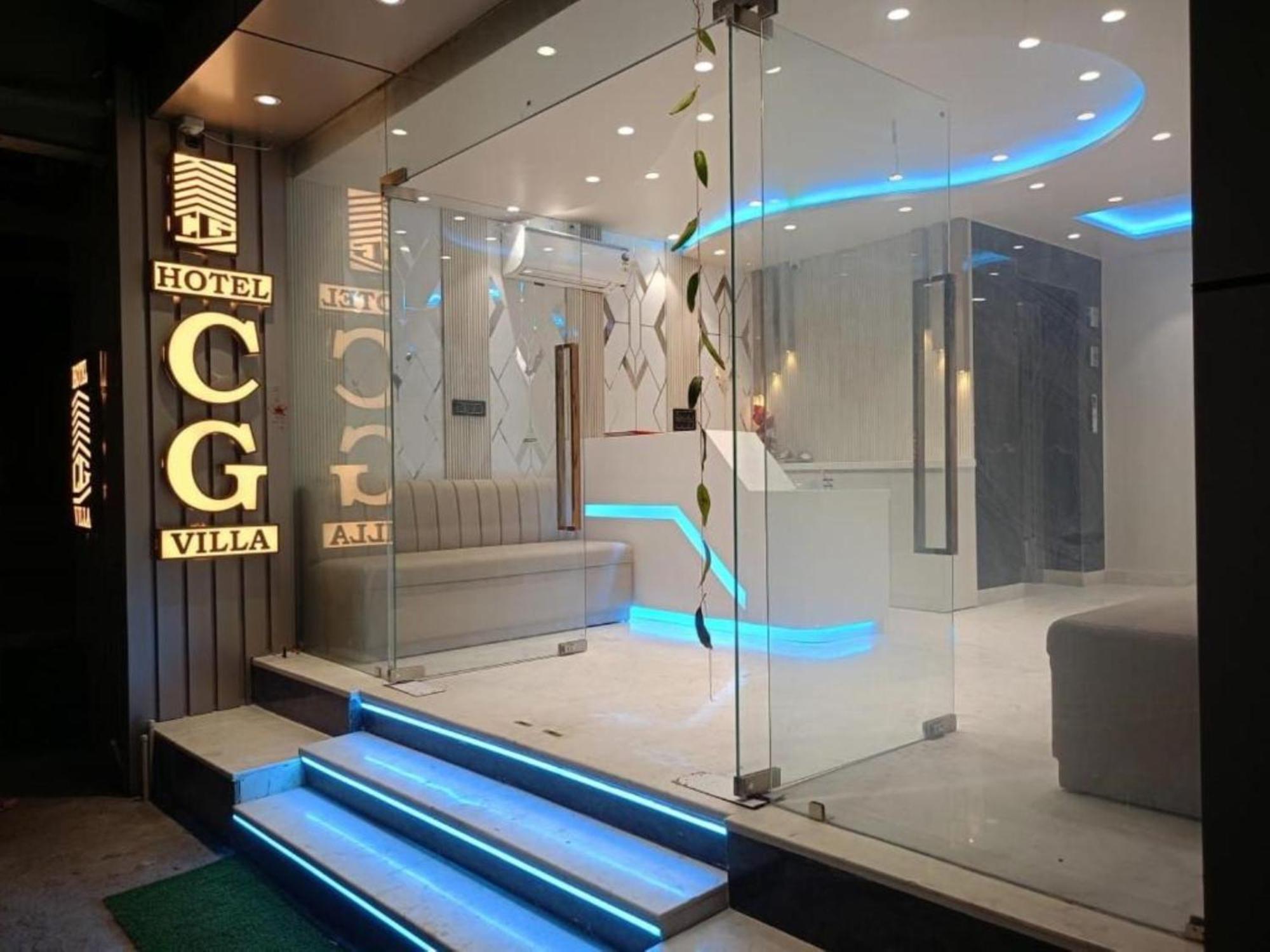 Hotel The C G Just A Minute Away From Railway Station And Connaught Place